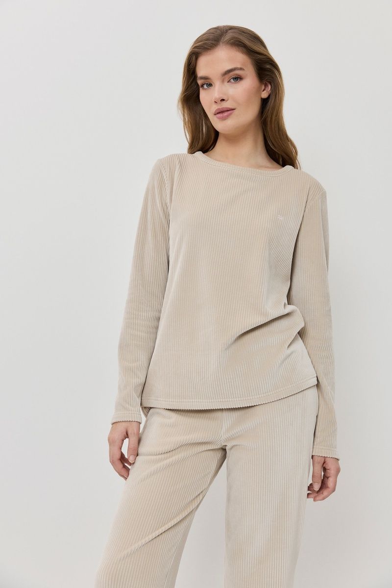 Costum din velur reiat Aruelle Nadia Beige &mdash; plan mediu bluză